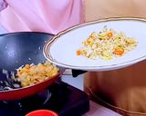 Foto langkah ke 6 dari resep Nasi goreng udang terasi.