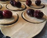 Une image de l'étape 1 de Raviolis aux cerises (pierogi, colțunași, varenyky..).