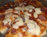 Foto langkah ke 4 dari resep Frozen Pizza (Tanpa Ulen).