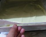 Foto langkah ke 7 dari resep Kiwi SwissRoll Cake.