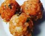 A picture of step 5 of Sago Potato Peanuts Balls.