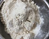 A picture of step 1 of Walnut stuffed travel cake.