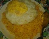 Foto langkah ke 4 dari resep Nasi Goreng Kunyit .