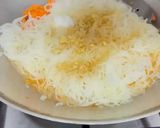 Foto langkah ke 2 dari resep Bihun Wortel Isian Pastel.