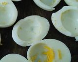 Foto del paso 1 de la receta: Huevos rellenos a mi manera