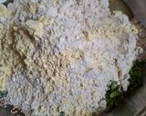 A picture of step 1 of Namkin puri.