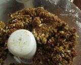 A picture of step 3 of Oatmeal and coconut energy bites.