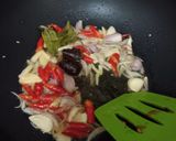 Foto langkah ke 8 dari resep Tumpeng mini sederhana.