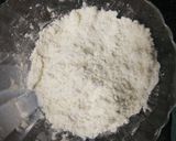 A picture of step 2 of Valentines Hearty Cookies.