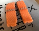Une image de l'étape 1 de Pavés de saumon aux tomates, oignon de roscoff et jus citronné.