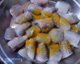 A picture of step 1 of Bombay Duck Croquette.