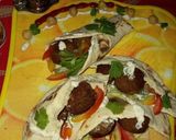 पीटा ब्रेड में फलाफेल (Pita bread me falafel recipe in Hindi) रेसिपी चरण 11 फोटो