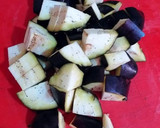 Foto del paso 4 de la receta: Revuelto sin huevos de acelgas tiernas, puerros y berenjenas
