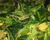 Foto langkah ke 9 dari resep Cah Sawi dan Taoge.