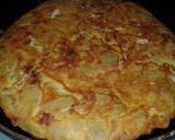 A picture of step 8 of Spanish Potato and Chorizo Tortilla.