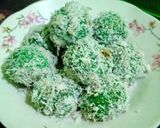 Foto langkah ke 6 dari resep Blondo /klepon singkong.