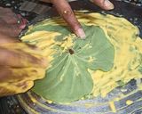 अरबी के पत्ते के पतोड़े (Arbi ke patte ke patode recipe in hindi) रेसिपी चरण 2 फोटो