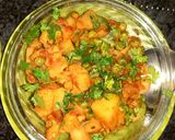 A picture of step 5 of Gobhi matar ki sabzi.