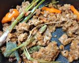 Foto langkah ke 3 dari resep Nasi Bakar Tuna Pedas.