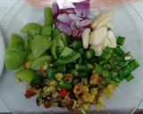 Foto langkah ke 2 dari resep Cumi asin cabai hijau.