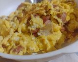 Foto del paso 2 de la receta: Huevo con salchichas