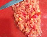 Foto del paso 2 de la receta: Pollo estofado a la moruna con patatas y pasas