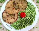 A picture of step 5 of Matar Paratha (Green Peas Paratha).