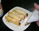 Foto del paso 3 de la receta: Arrolladitos rellenos con dulce hechos con discos de empanadas