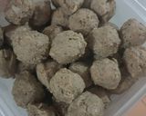 Foto langkah ke 4 dari resep Pentol bakso diet (no tepung, no minyak, no sugar).