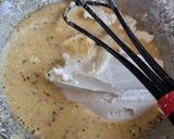 Une image de l'étape 2 de Clafoutis de courgettes mascarpone.