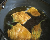 A picture of step 2 of Spinach Pakode.