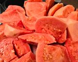 Foto langkah ke 1 dari resep Jus Jambu Biji Merah.