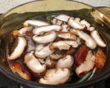 Hình bước làm 2 của món Canh Khổ Qua Rừng Nấu Nấm Đông Cô