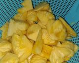 Foto langkah ke 1 dari resep Rujak Nanas.