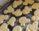 Foto del paso 2 de la receta: Galletitas de limón 🍋 súper económicas y rendidoras