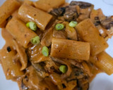 Foto del paso 6 de la receta: Rigattoni en salsa rosa de setas