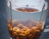 Foto langkah ke 3 dari resep Almond mylk.