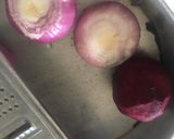 A picture of step 1 of Beetroot kurma.
