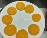 A picture of step 1 of Ragra pattice.