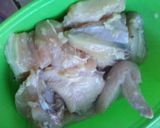Foto langkah ke 2 dari resep Ayam Goreng Tepung Krispi Tahan Lama (no ribet).