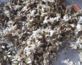 সজনে ফুলের বড়া (sojne fuler bora recipe in Bengali) রেসিপির ধাপ 1 ছবি