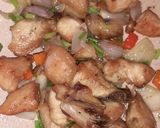 Foto langkah ke 4 dari resep Ayam goreng sambal bawang.