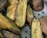 Foto langkah ke 1 dari resep Bola ubi isi kurma tanpa tepung gaps paleo menu.