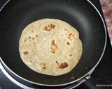 A picture of step 2 of Carrot And Cheese Chapati Roll.