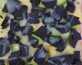 Foto langkah ke 2 dari resep Chocolate Avocado Toast.