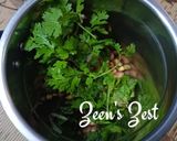 A picture of step 1 of Peanuts and Coriander Green Chutney.