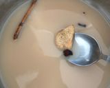 Foto langkah ke 1 dari resep Chai Tea Latte.