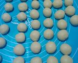 Foto langkah ke 2 dari resep Bubble Bread.