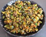 भिंडी प्याज़ की सब्जी (Bhindi pyaz ki sabzi recipe in hindi) रेसिपी चरण 5 फोटो
