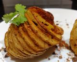 A picture of step 8 of Hasselback / Baked Potato.